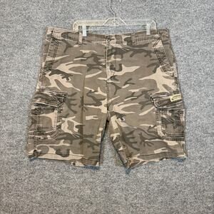Union Bay Shorts Mens 42 Green Camouflage Cargo Shorts Y2K Vtg Casual Camo‎